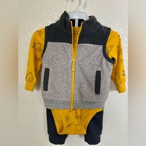 Carters 3 piece Construction outfit 9M
